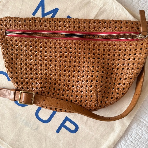 Clare V Grande Fanny - Picture 8 of 10